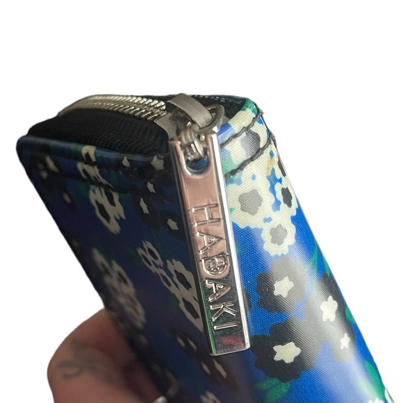 HADAKI Floral Pattern Zip Around Wallet - Picture 6 of 16